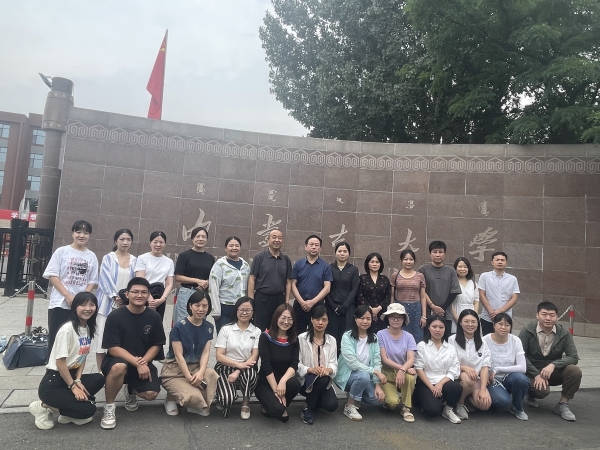 威尼斯赴内蒙古大学参加“学习贯彻党的二十大精神，推进教育高质量发展，提升教师综合素能”培训